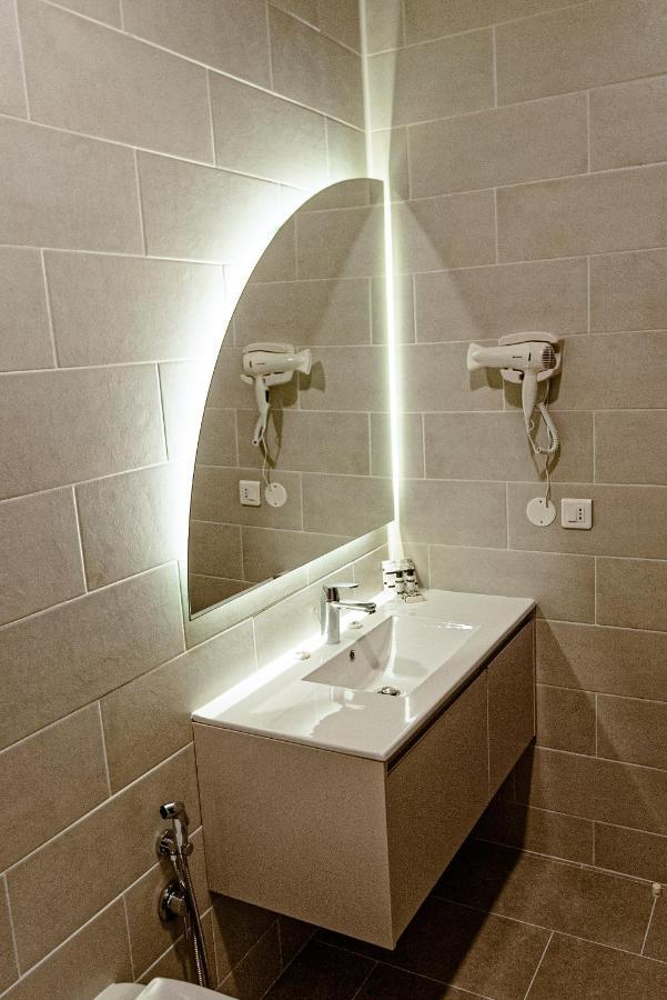 Raay Hotel Braila Luaran gambar