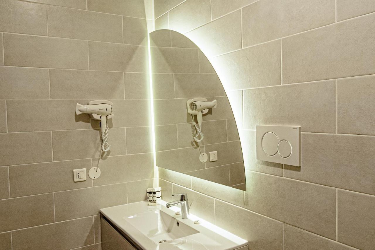 Raay Hotel Braila Luaran gambar